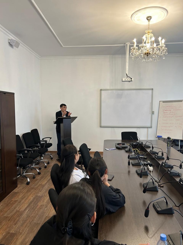 e3abbb8b-c409-4d24-b9a3-6d1f2d0615a2.jpg e3abbb8b-c409-4d24-b9a3-6d1f2d0615a2.jpg